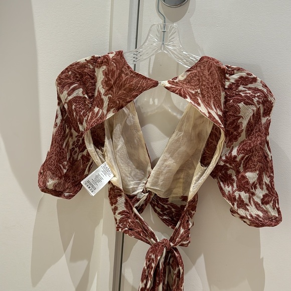 Ba&sh top and skirt set size. Top size 0 and skirt size xs - Picture 4 of 6